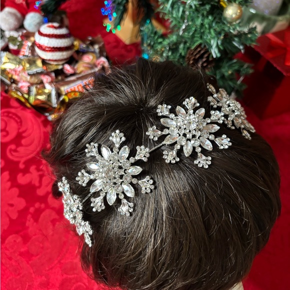 Snowflake Tierra Headband - Picture 5 of 7